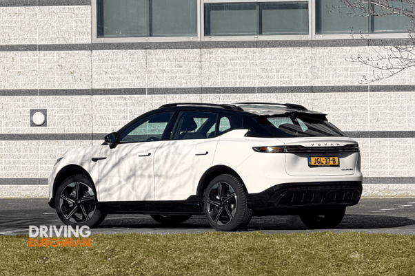Autotest-Voyah-Courage-435-pk-Performance-Edition-Driving-Dutchman_2 v3